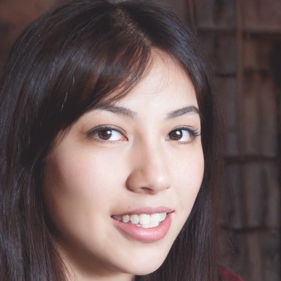 Teodelina Mračajac, Kundenbetreuung und Eventkoordination bei Bravelyx